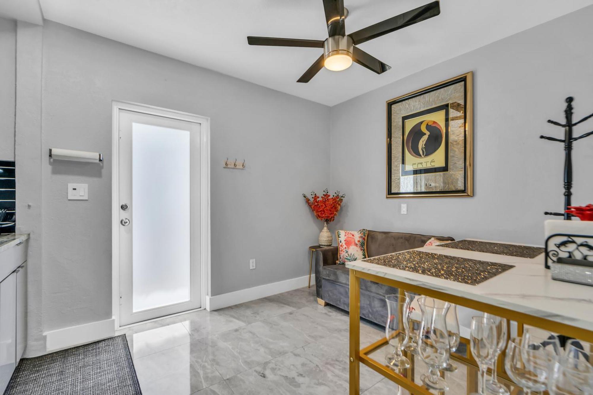 Little Gables Studio-Your Miami Escape-10Min Airport Exterior foto