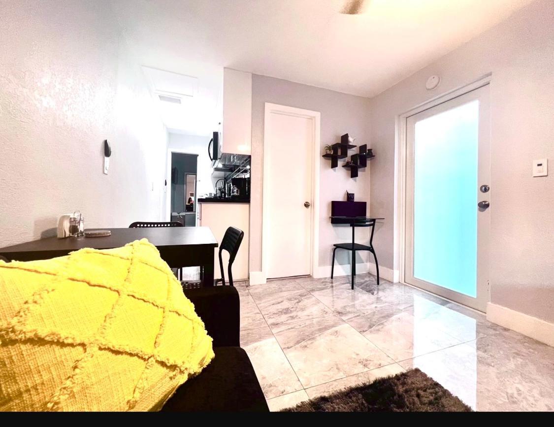 Little Gables Studio-Your Miami Escape-10Min Airport Exterior foto